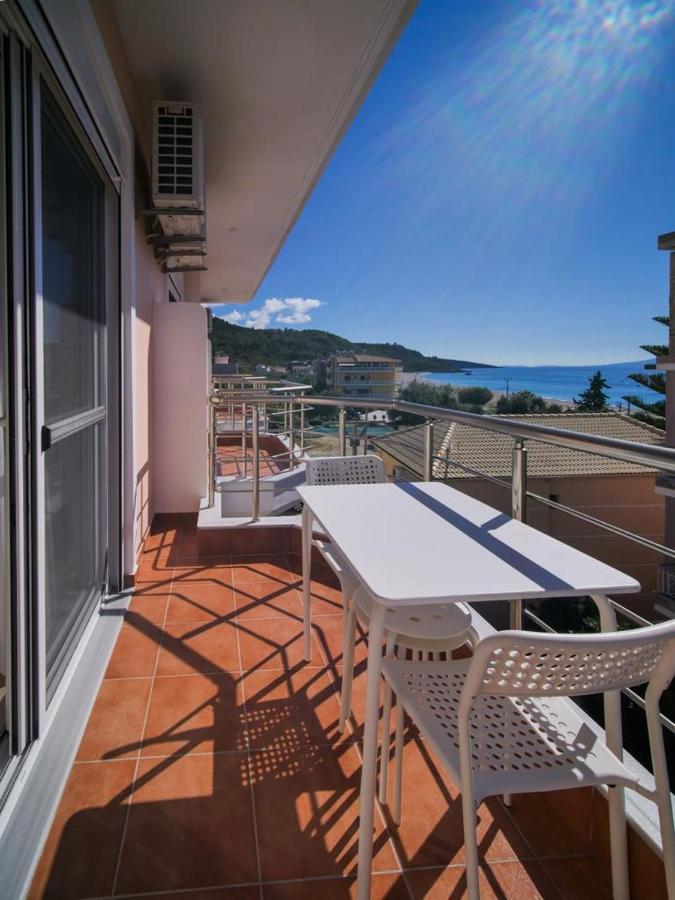 Himara Royal Hotel 外观 照片
