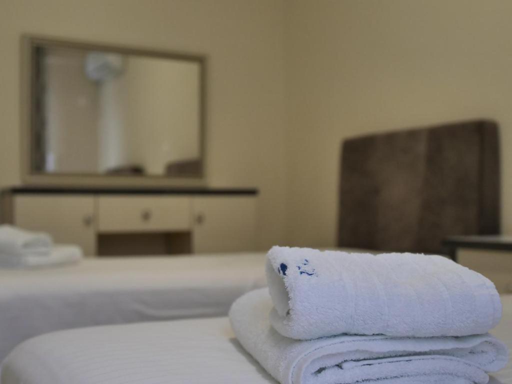 Himara Royal Hotel 外观 照片