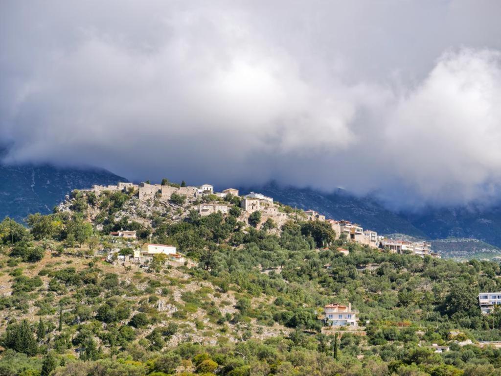 Himara Royal Hotel 外观 照片
