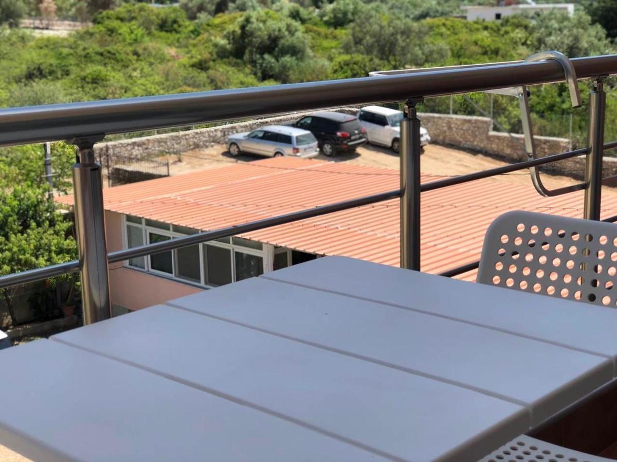 Himara Royal Hotel 外观 照片